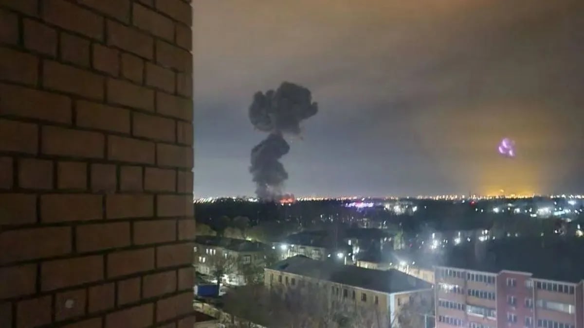 An explosion at a military plant in Kopeysk, Russia, 22 October 2025. Photo: Kurs Dela