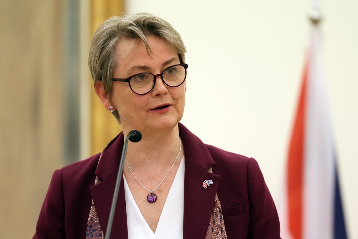 British Foreign Secretary Yvette Cooper speaks to the press in Athens, Greece, 18 December 2025. Photo: EPA / George Vitsaras