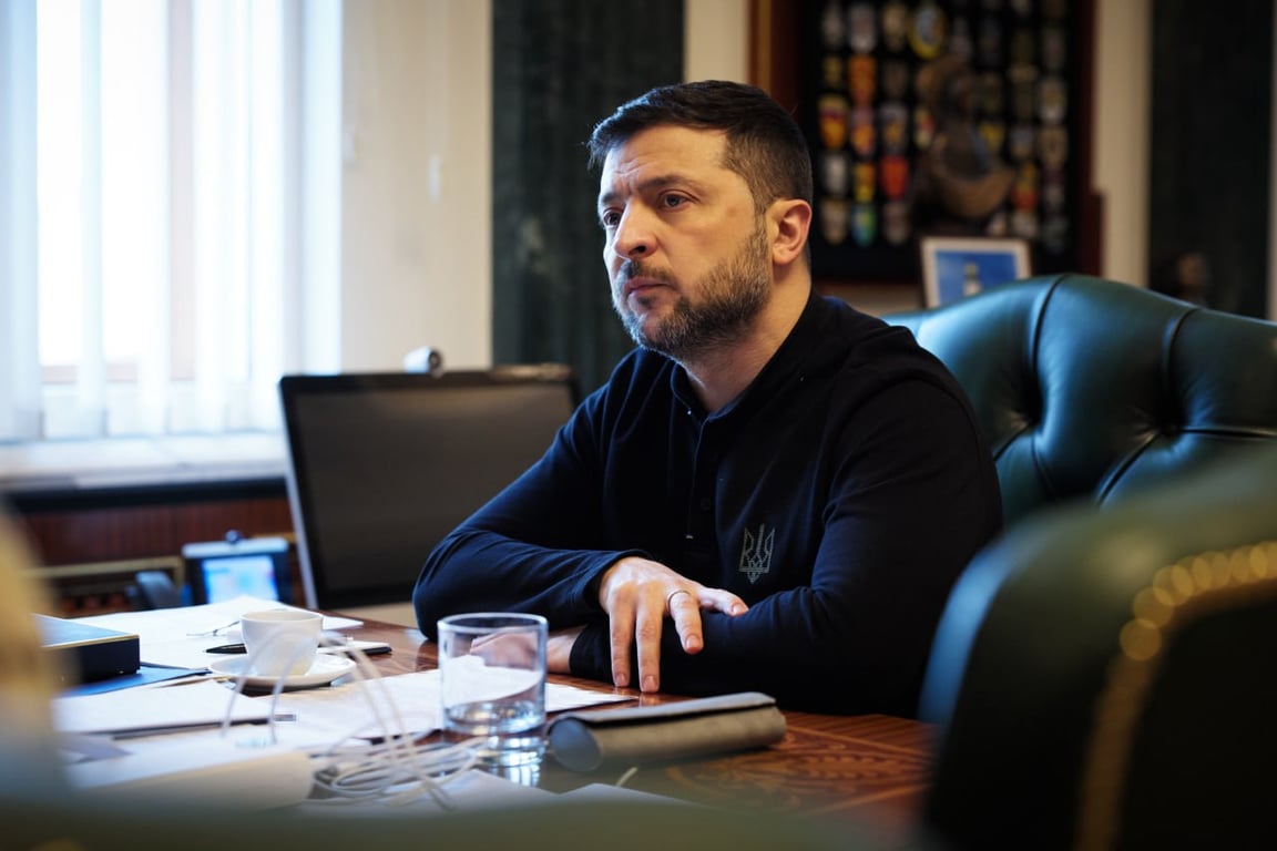 Volodymyr Zelensky meets with Head of the Security Service of Ukraine Vasyl Malyuk and Serhiy Lysak on 14 October 2025. Photo: Zelensky / Telegram