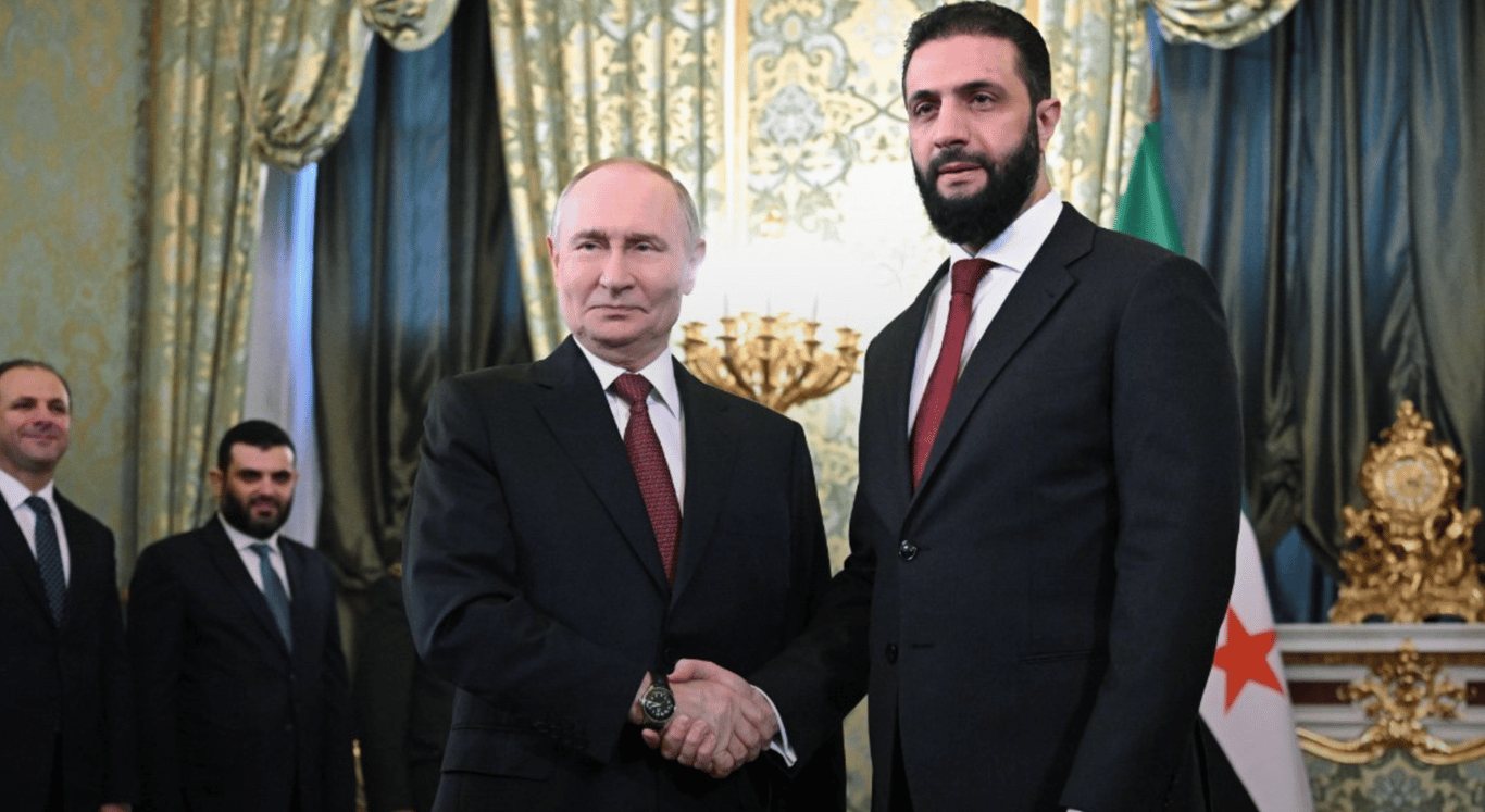 Vladimir Putin welcomes Syrian President Ahmed al-Sharaa to the Kremlin in Moscow, 15 October 2025. Photo: Kremlin
