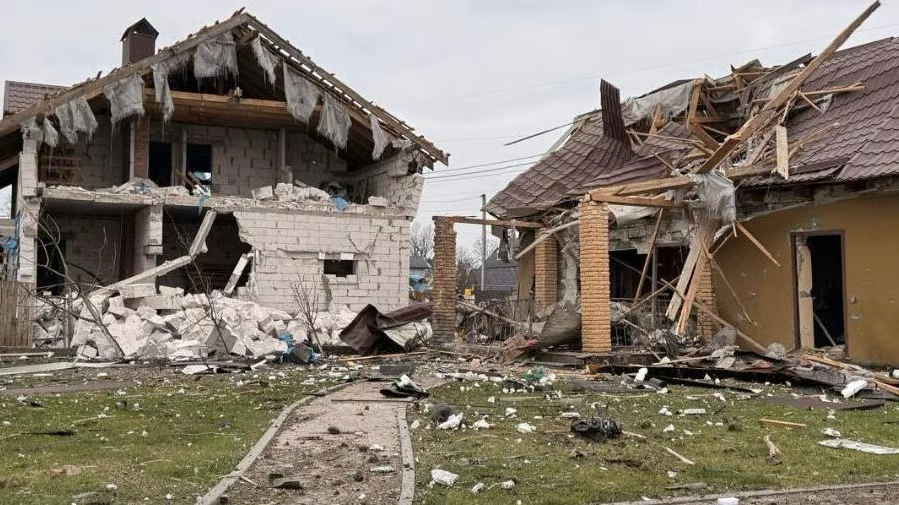 The aftermath of a Russian attack on Zhytomyr, Ukraine, 23 December 2025. Photo: State Emergency Service of Ukraine