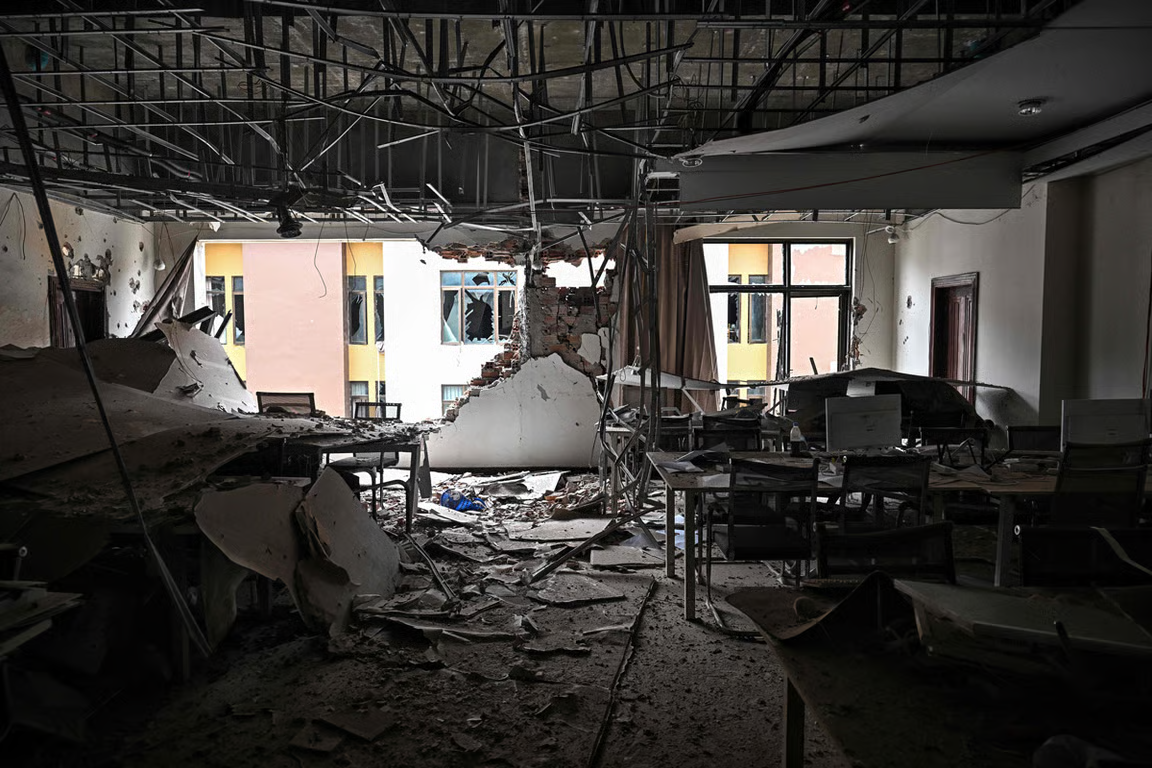 A room in a scam centre damaged during fighting in the town of O’Smach on the border between Thailand and Cambodia, 12 March 2026. Photo: Lillian Suwanrumpha / AFP / Scanpix / LETA