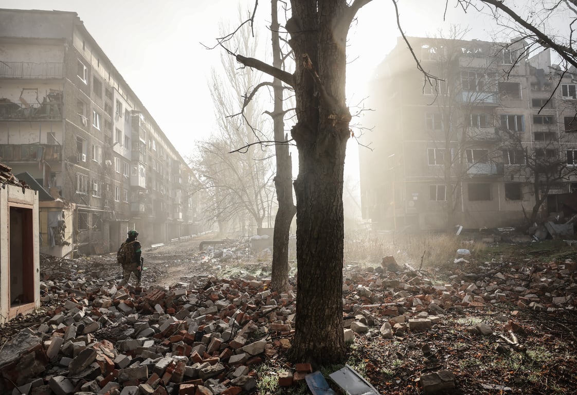 A Ukrainian serviceman in the frontline city of Kostyantynivka, in eastern Ukraine’s Donetsk region, 16 November 2025. Photo: EPA / AFU