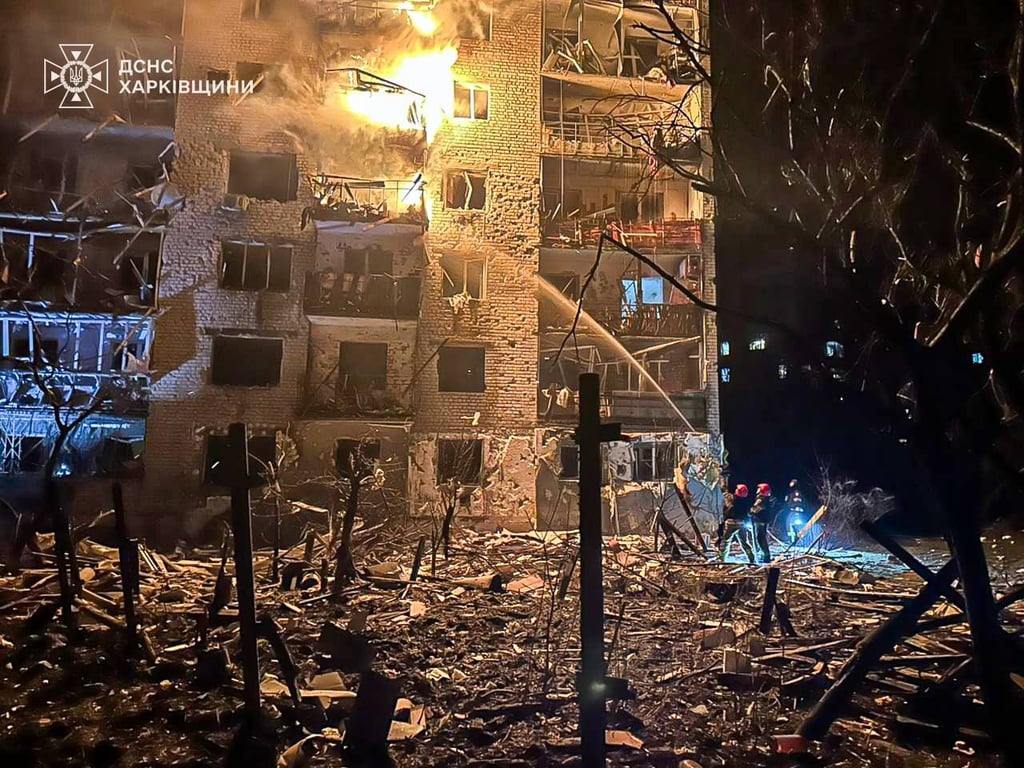 The aftermath of the attack on Balakliya in the Kharkiv region on 17 November 2025. Photo: State Emergency Service of Ukraine