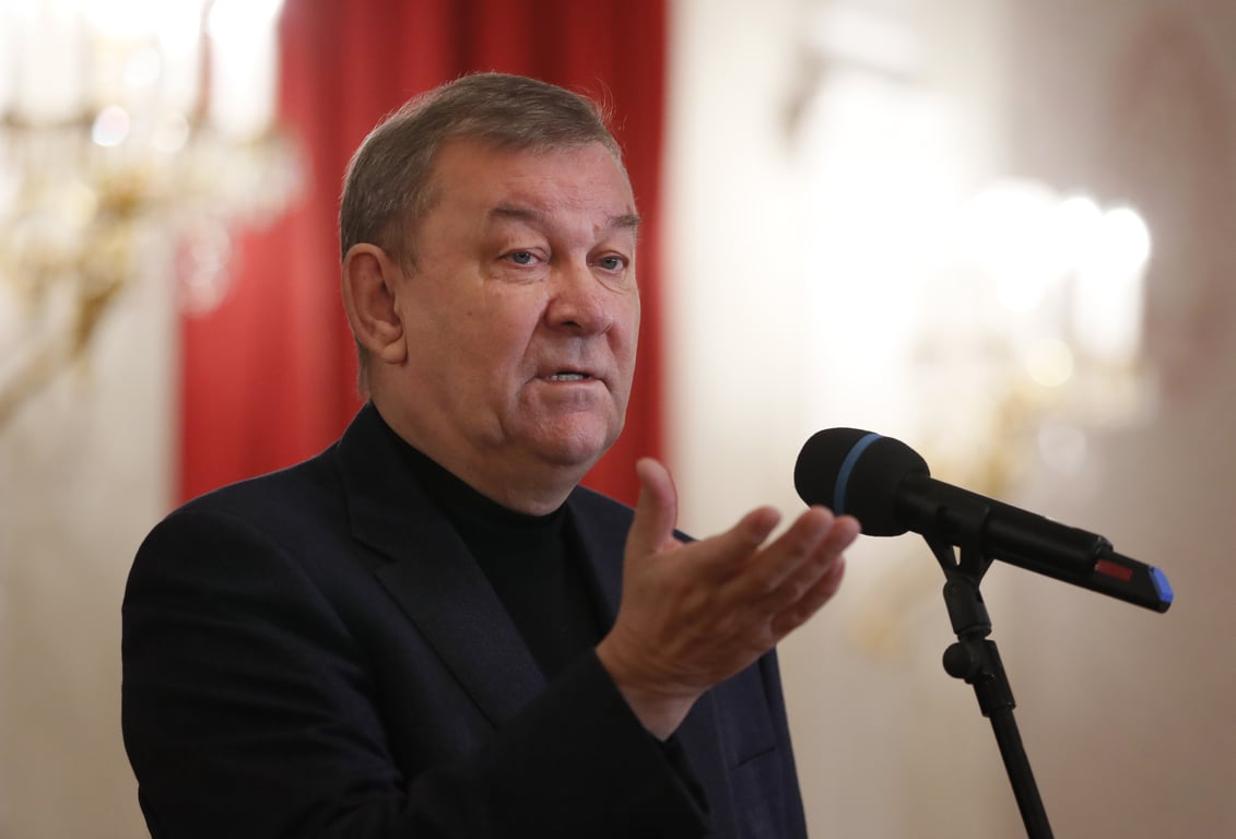 Former Bolshoi Theatre director Vladimir Urin speaks to the press at the premiere of Nureyev in Moscow, 8 December 2017. Photo: EPA/YURI KOCHETKOV
