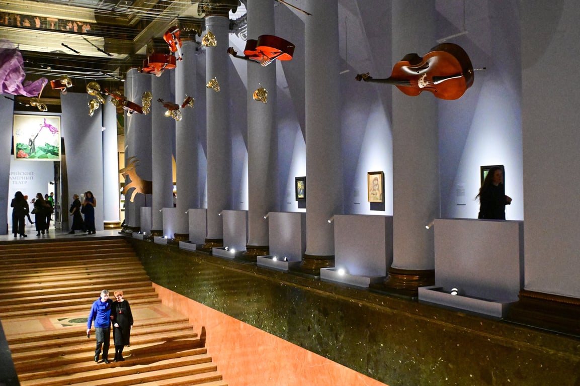 Выставка «Марк Шагал. Радость земного притяжения» в ГМИИ имени Пушкина, 10 декабря 2025 года. Фото: Сергей Киселев / АГН «Москва»