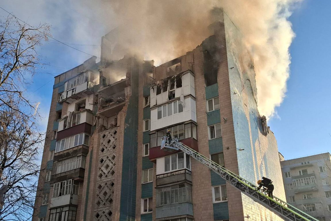 Последствия удара по Тернополю, 19 ноября 2025 года. Фото: @huyovyi_ternopil /  Telegram