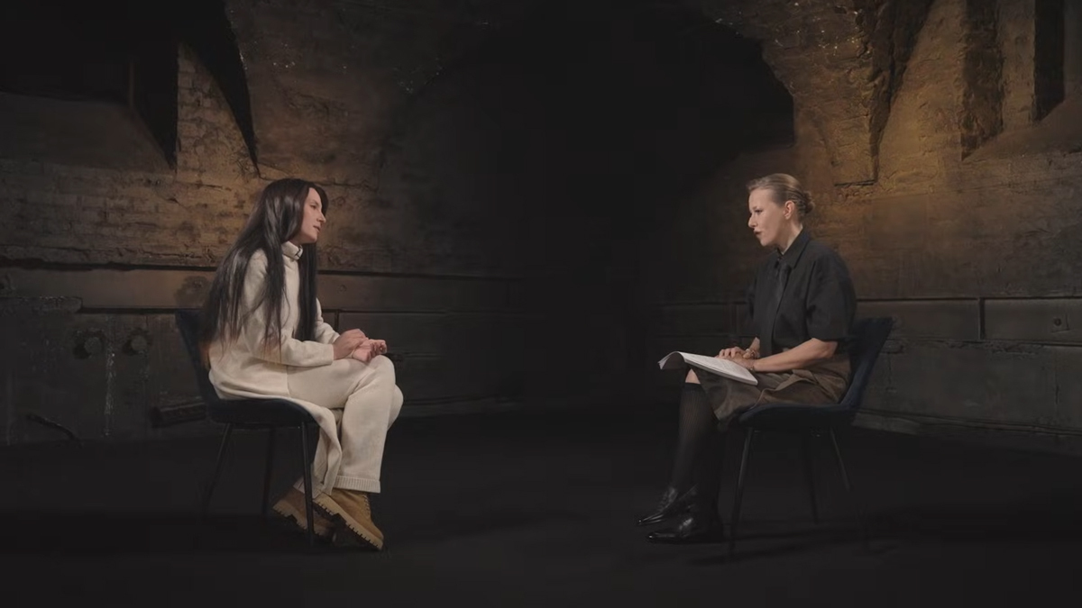 Фото: «Осторожно: Собчак» /  YouTube