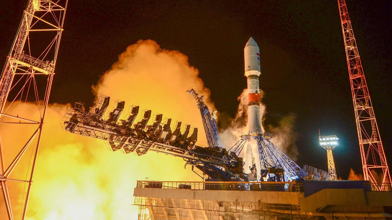 A Soyuz rocket carrying the 16 satellites takes off from the Plesetsk Cosmodrome, in northern Russia’s Arkhangelsk region, 23 March 2026. Photo: Bureau 1440