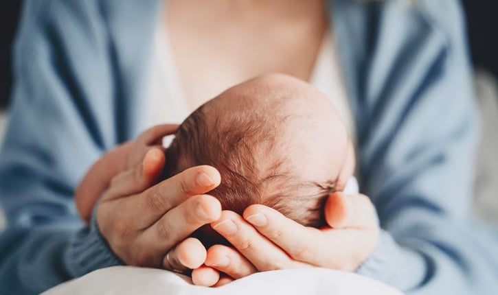 האכלה קצובה מבקבוק – Paced Bottle Feeding