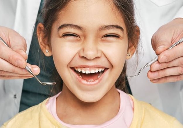 חסר שיניים מולד