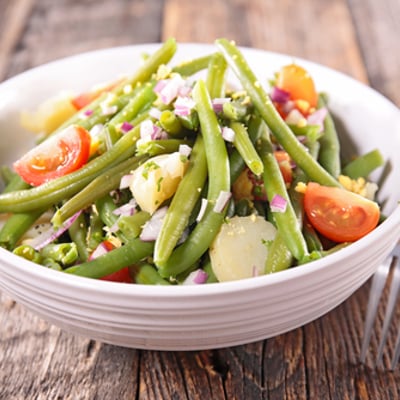 סלט פול ירוק וקוסקוס מלא