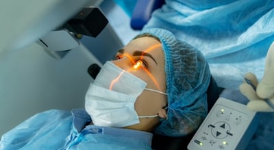 ניתוח השתלת קרנית