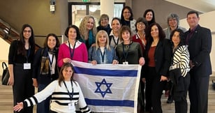 גאווה ישראלית והדסה במרכז הבמה בכנס הבינלאומי לאחיוּת בטיפול נמרץ 