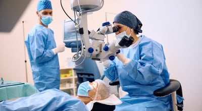 Banana in the Eye - השתלת קרנית פריפריאלית