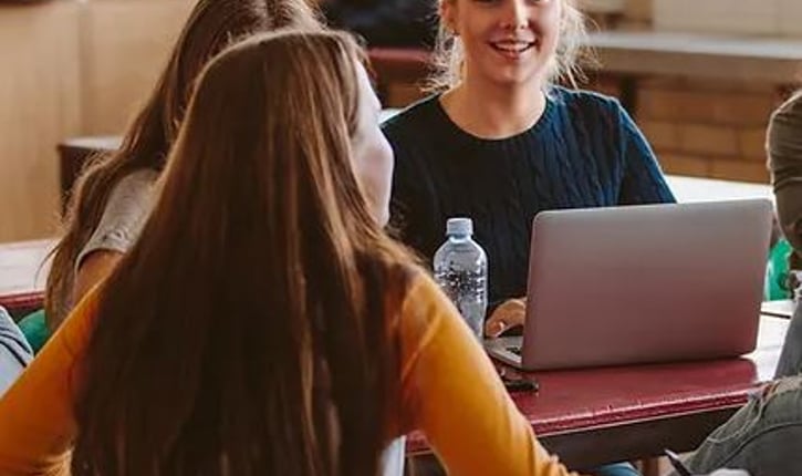 תנאי קבלה והסמכה