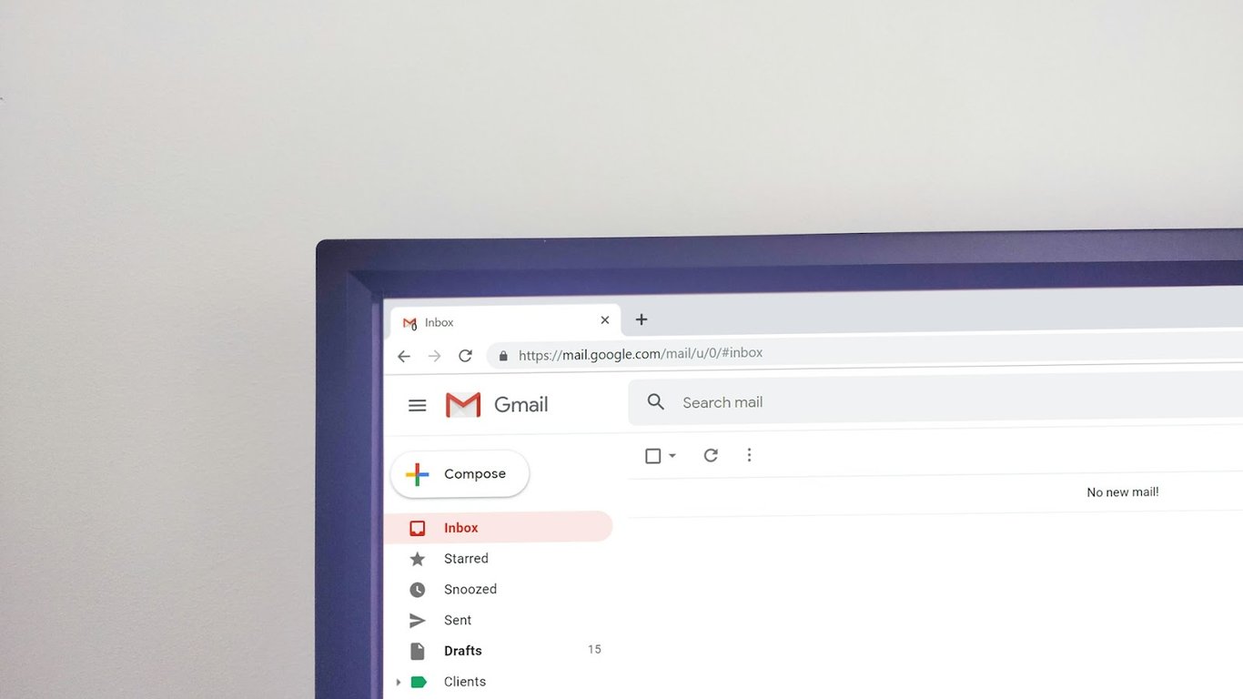 An empty Gmail dashboard that says, “No new mail!”