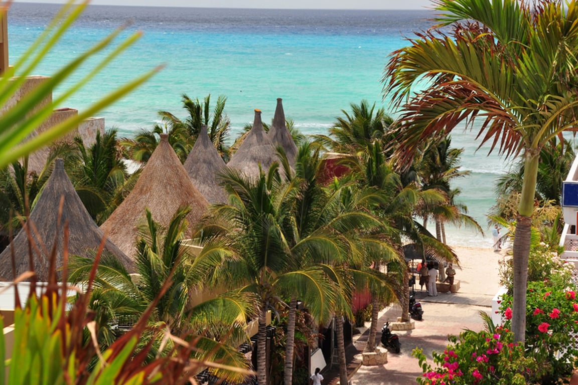 Prime Development Opportunity: Steps from Fifth Avenue and Caribbean Shores