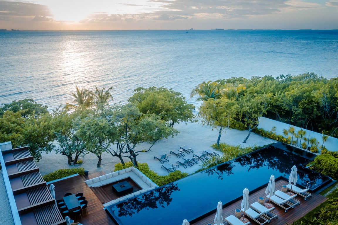 Baraka Penthouse: Isla Mujeres' Most Spectacular Marina-Front Sanctuary