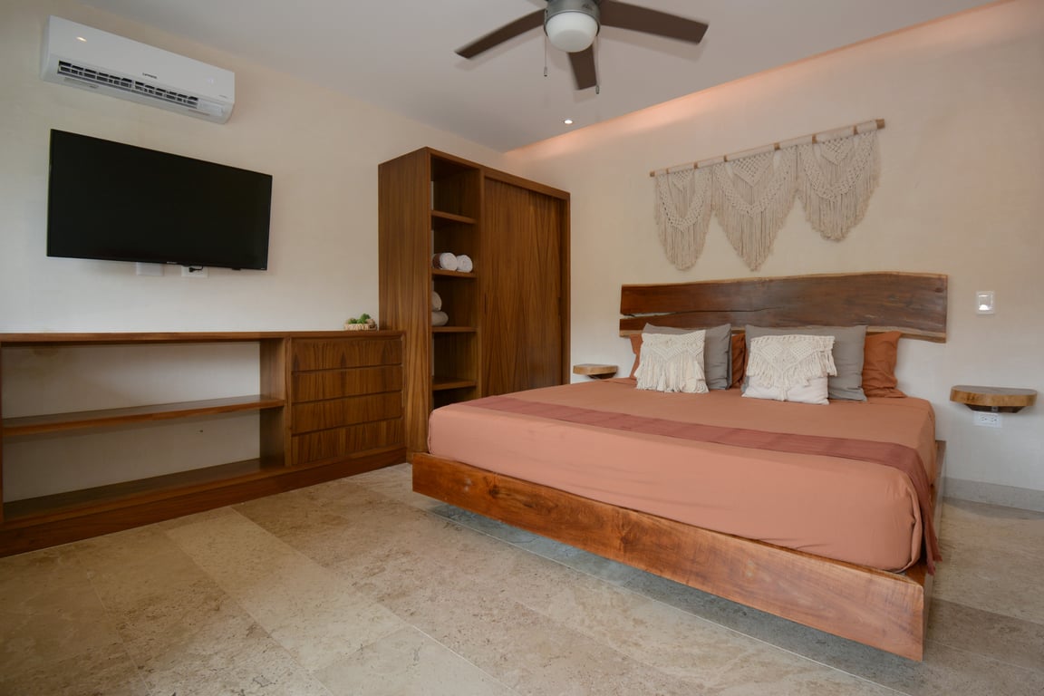 Sunrise Residence: Private Pool Paradise in Prestigious Aldea Zamá