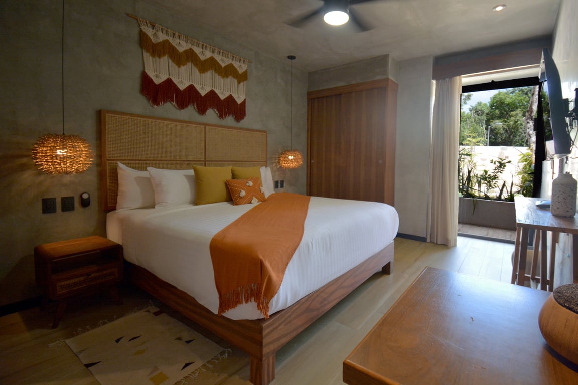 Tuk Tulum Art Walk: Contemporary Studio Living in Tulum's Cultural Heart