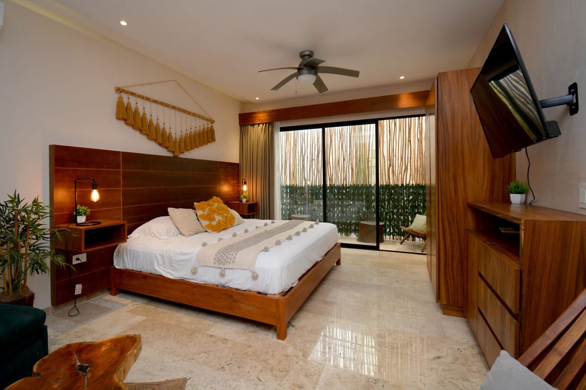 Zamá Serenity: Boutique Living Steps from Tulum's Pristine Caribbean Shores