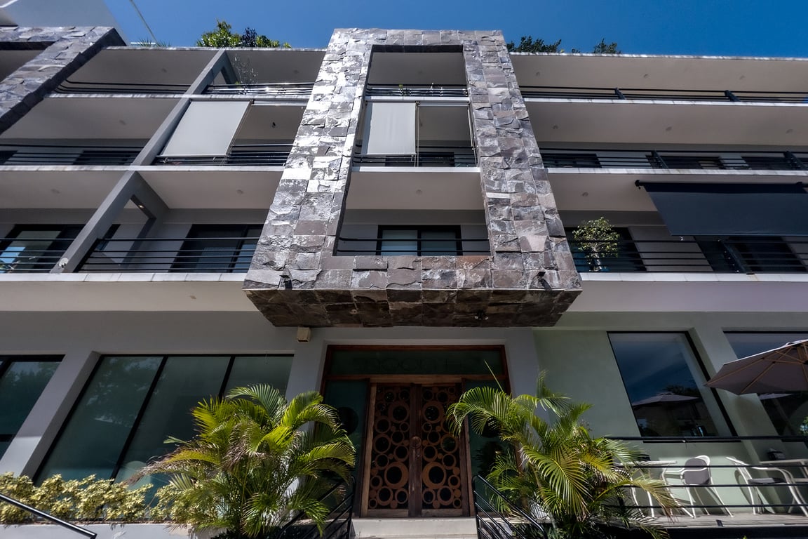Moon Ha 304: Panoramic Caribbean Views in the Heart of Playa del Carmen