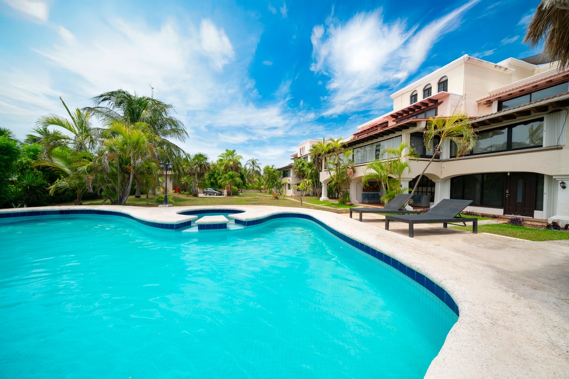 Casa Cascada: Oceanfront Sanctuary Behind Kempinski in Cancún's Hotel Zone