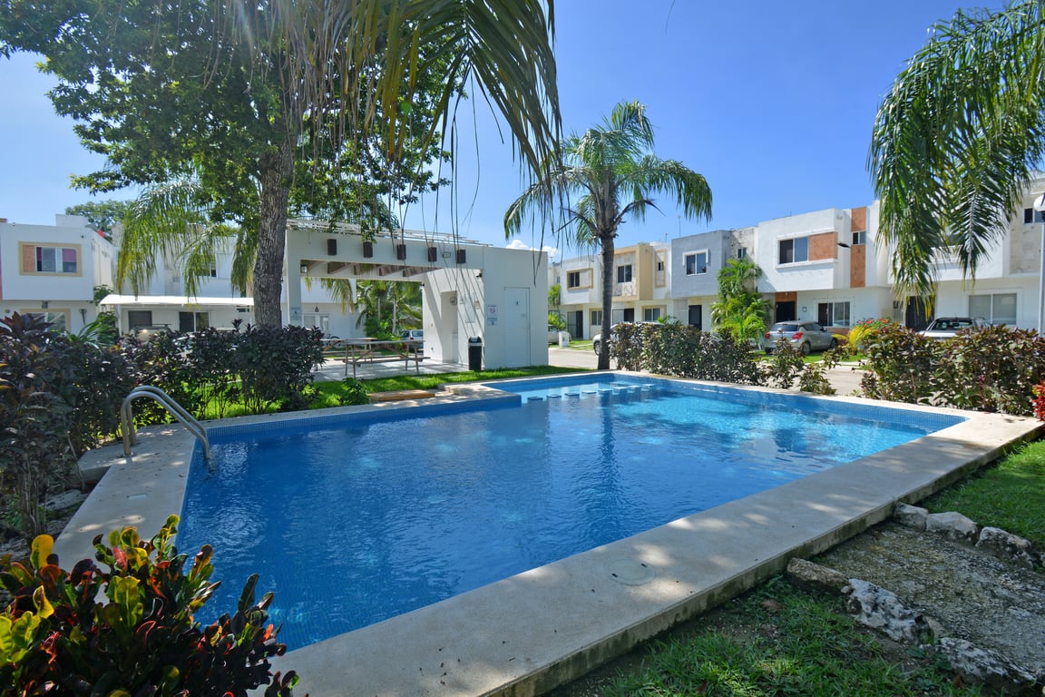 Velamar Sanctuary: Modern Family Living in Secure Playa del Carmen Community