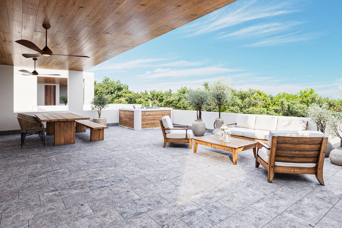 Contemporary Caribbean Villa: Exclusive Sanctuary Steps from Playa del Carmen's Turquoise Waters