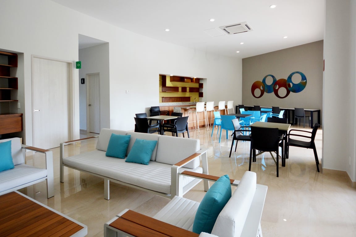 Lagunas Mayakoba: Jungle Serenity Meets Architectural Excellence in Torre B