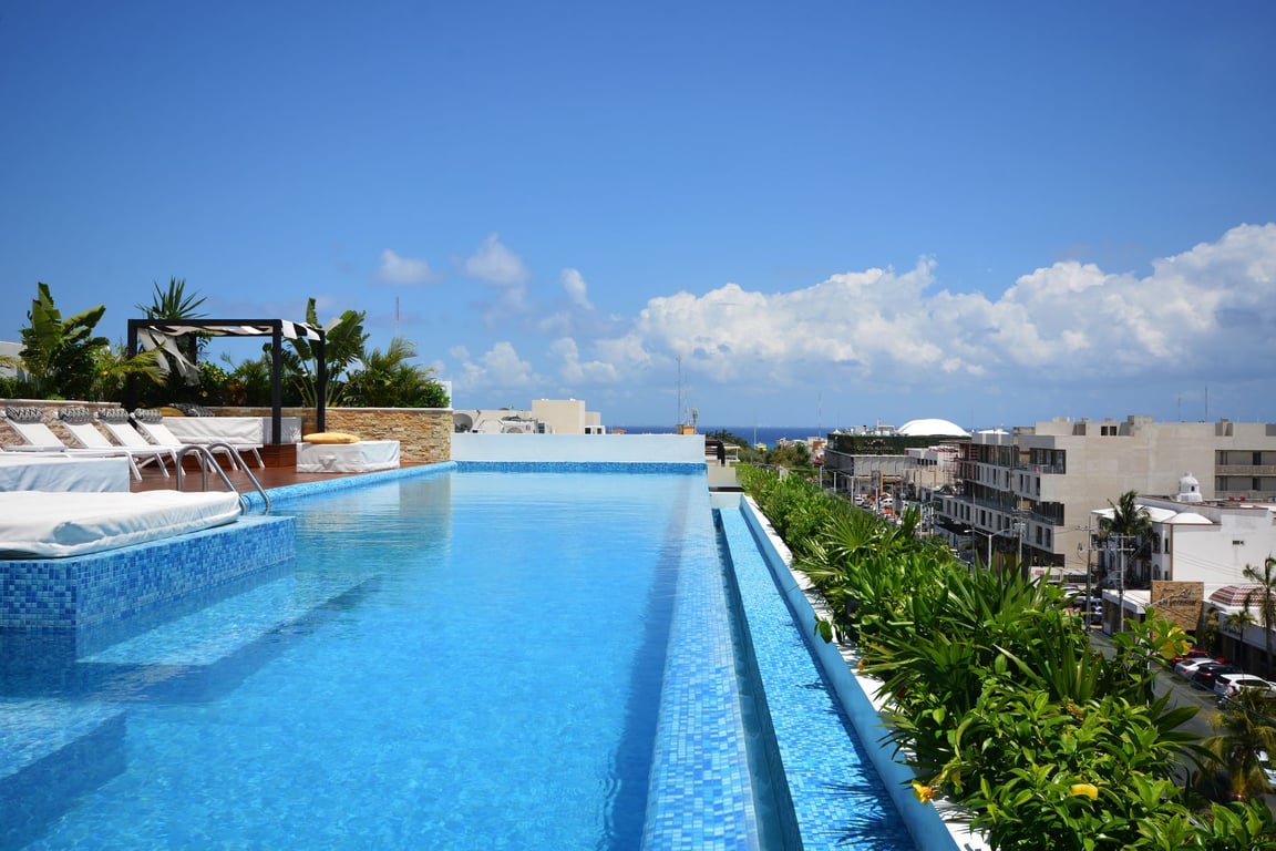 The City Studio: Turnkey Investment Steps from Fifth Avenue