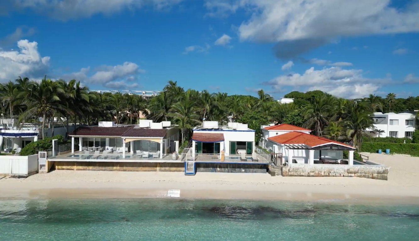 Beautiful Beach Front Single Family Home