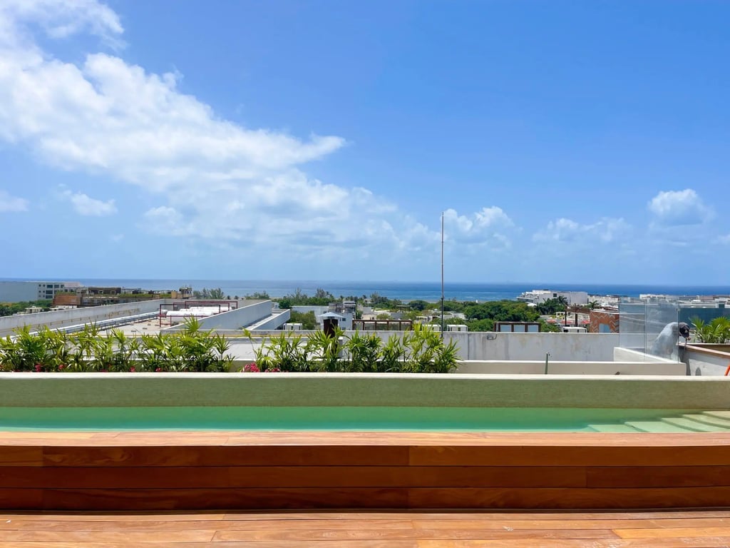 Brand-new studio with ocean-view rooftop in downtown Playa del Carmen
