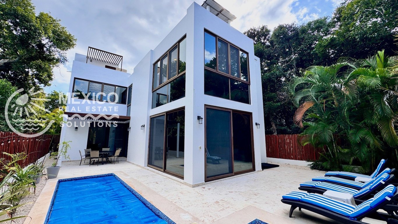 Solar-Powered 3BR Villa with Private Pool in Tulum Country Club