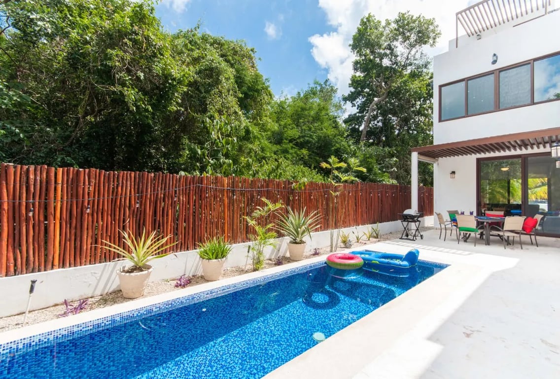 Turn-Key Villa with Heated Pool in Tulum Country Club