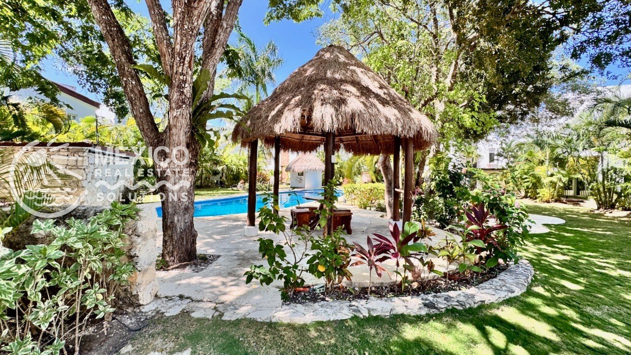 Reduced 3-Bedroom Home with Elevator in La Ceiba, Selvamar