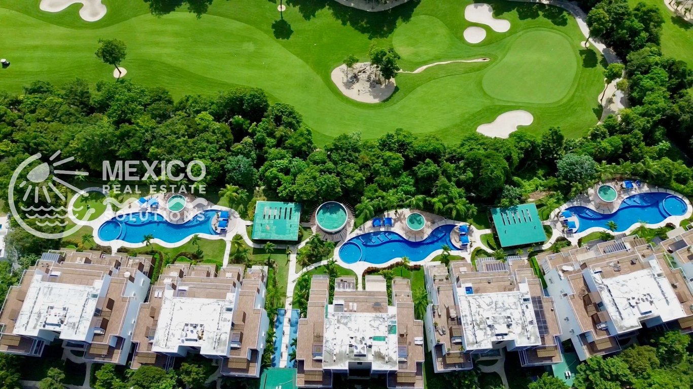 Turnkey Ground-Floor Condo with Transferable Golf Membership in Tulum Country Club