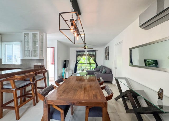Playacar | 2-Bedroom Penthouse in Lirios Condos