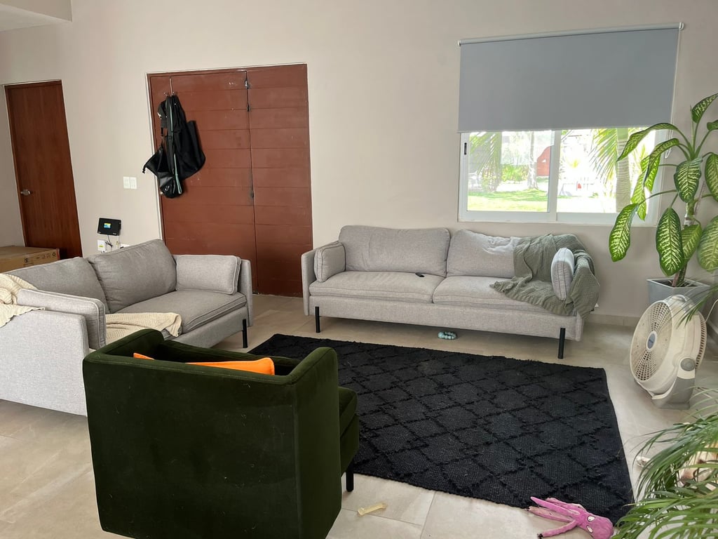 Value Investment Opportunity In Exclusive Gated Community