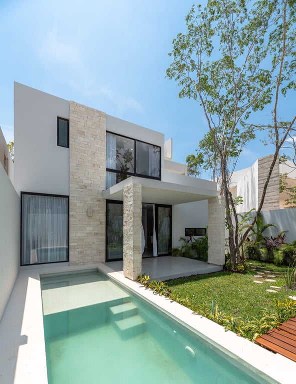 West South Gem: Modern 3-Bedroom Home with Private Pool