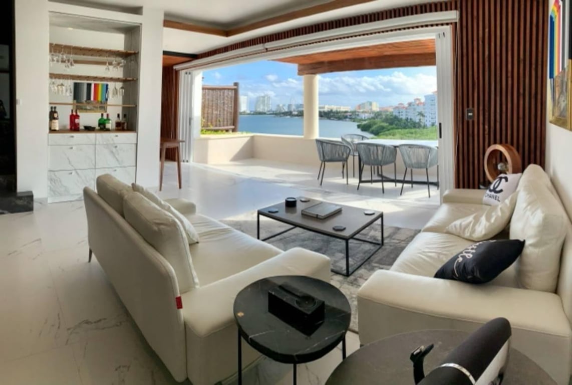 Spacious Penthouse In Isla Bonita, Pok Ta Pok