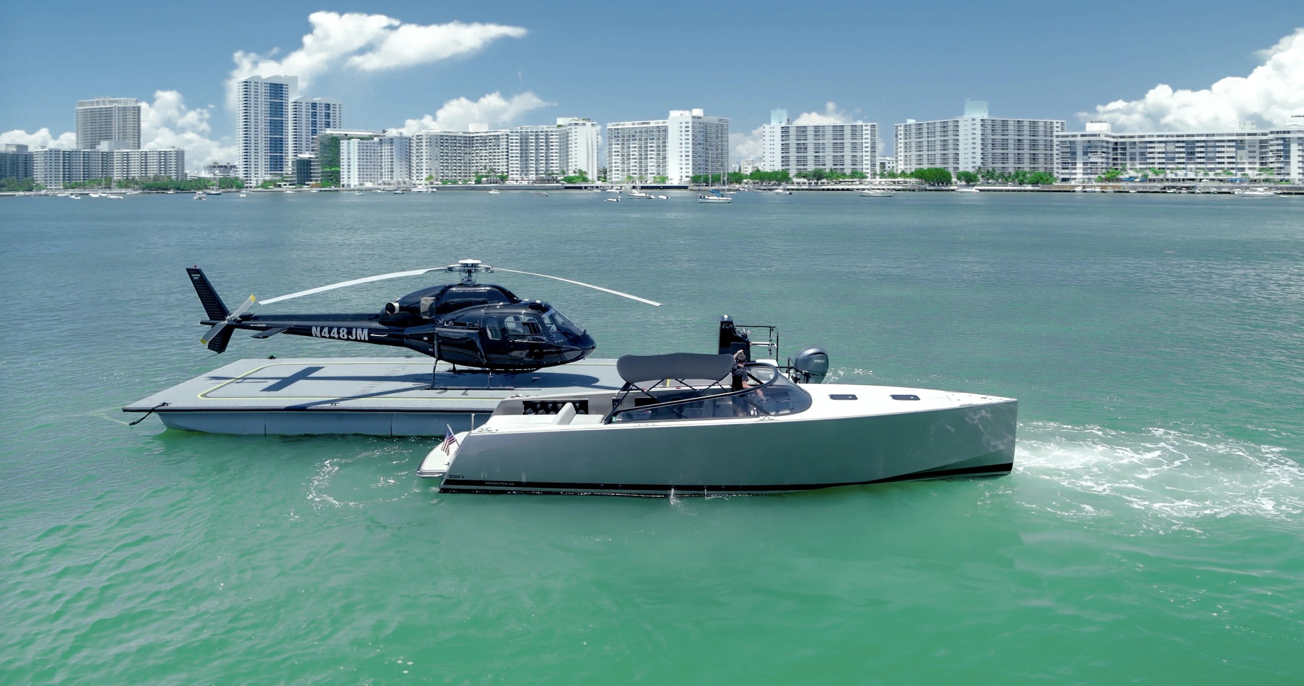 ilandmiami helicopter water miami landing 8188934