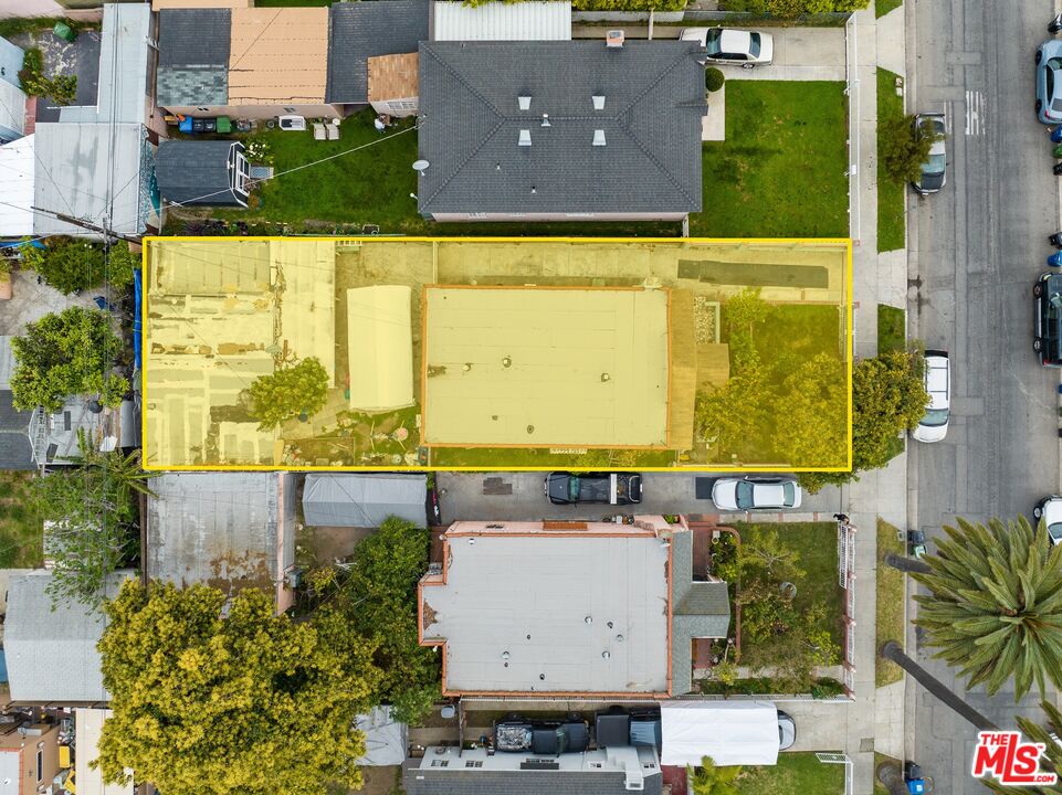 5837 4th Avenue, Los Angeles real estate listing represented by Damon Nazari