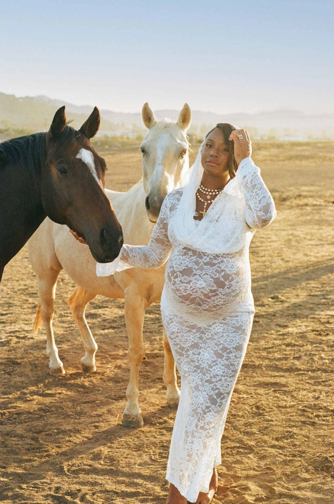Maternity photography by Made by Light Photography