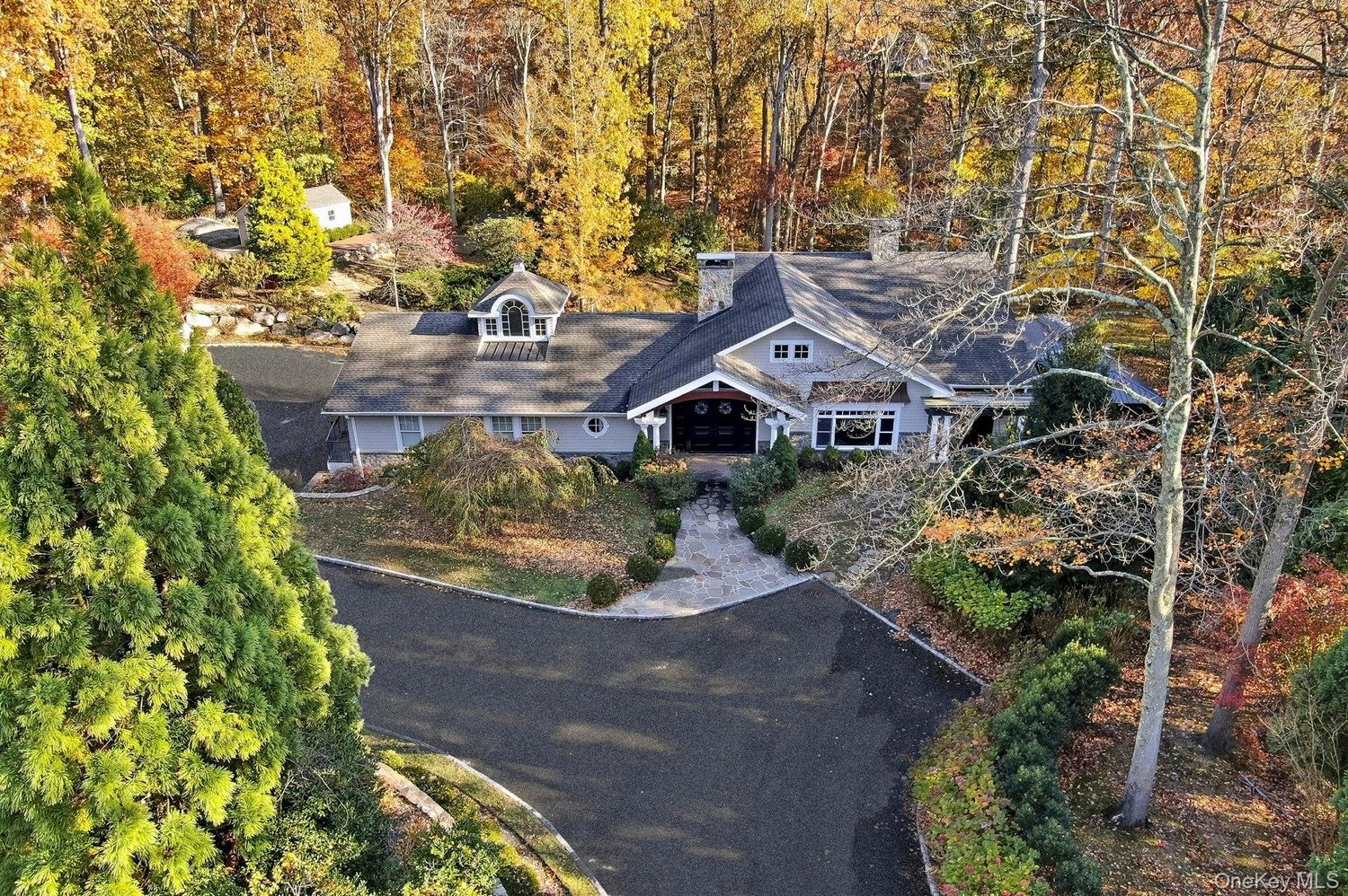 5 Mallard Drive, Lloyd Harbor, NY 11743