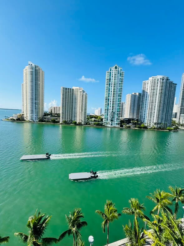 ilandmiami luxury miami helicopter water landing 47