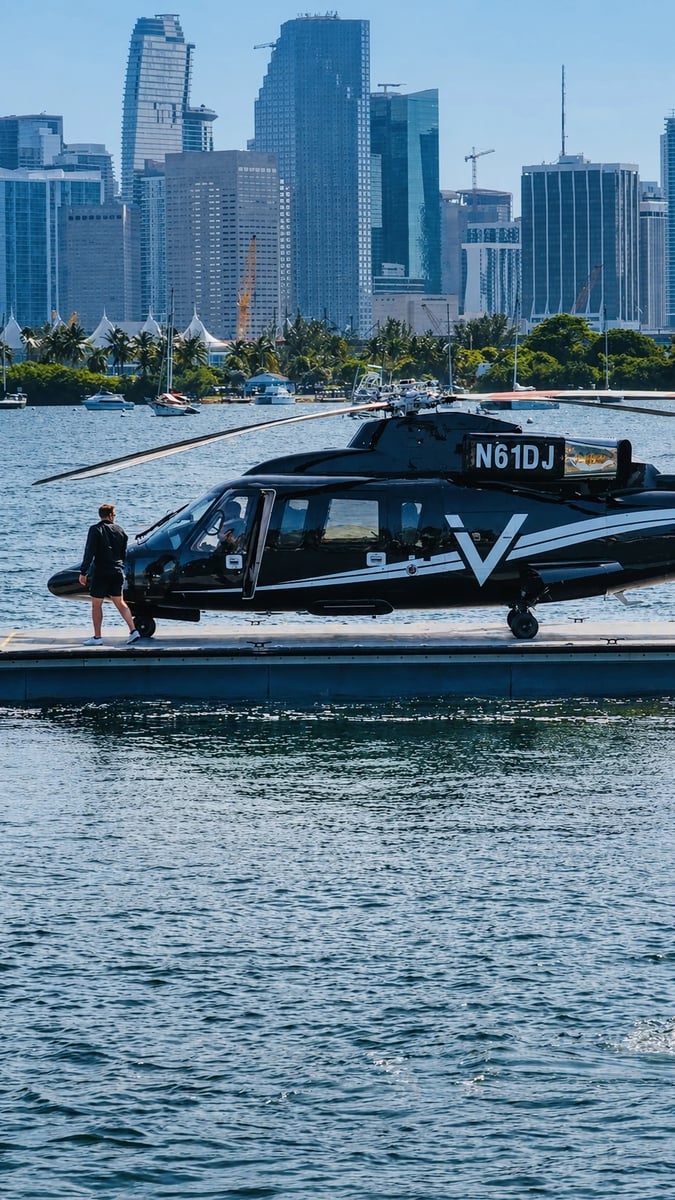 ilandmiami miami helicopter water landing 1756047