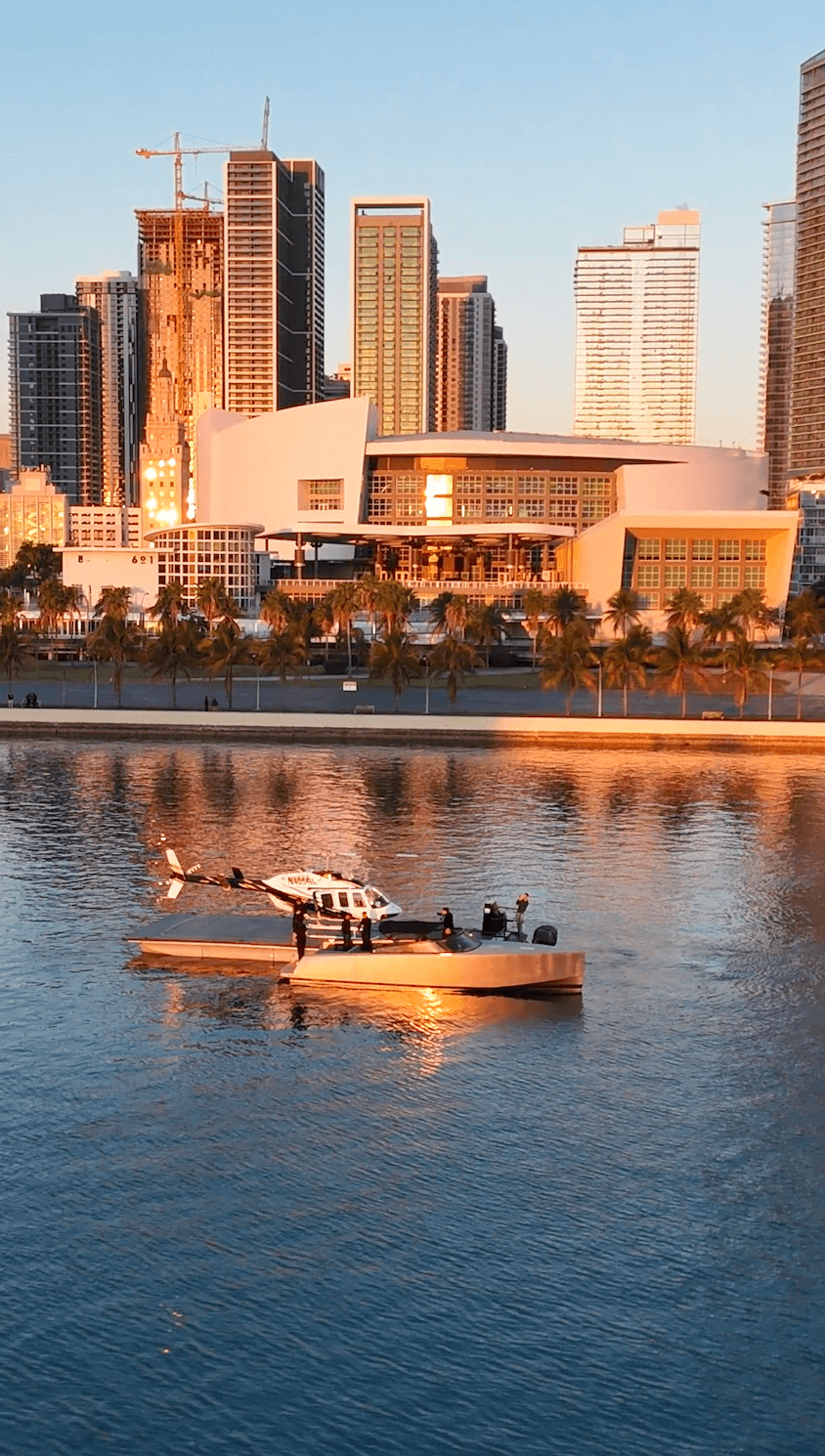 ilandmiami luxury miami helicopter water landing 45