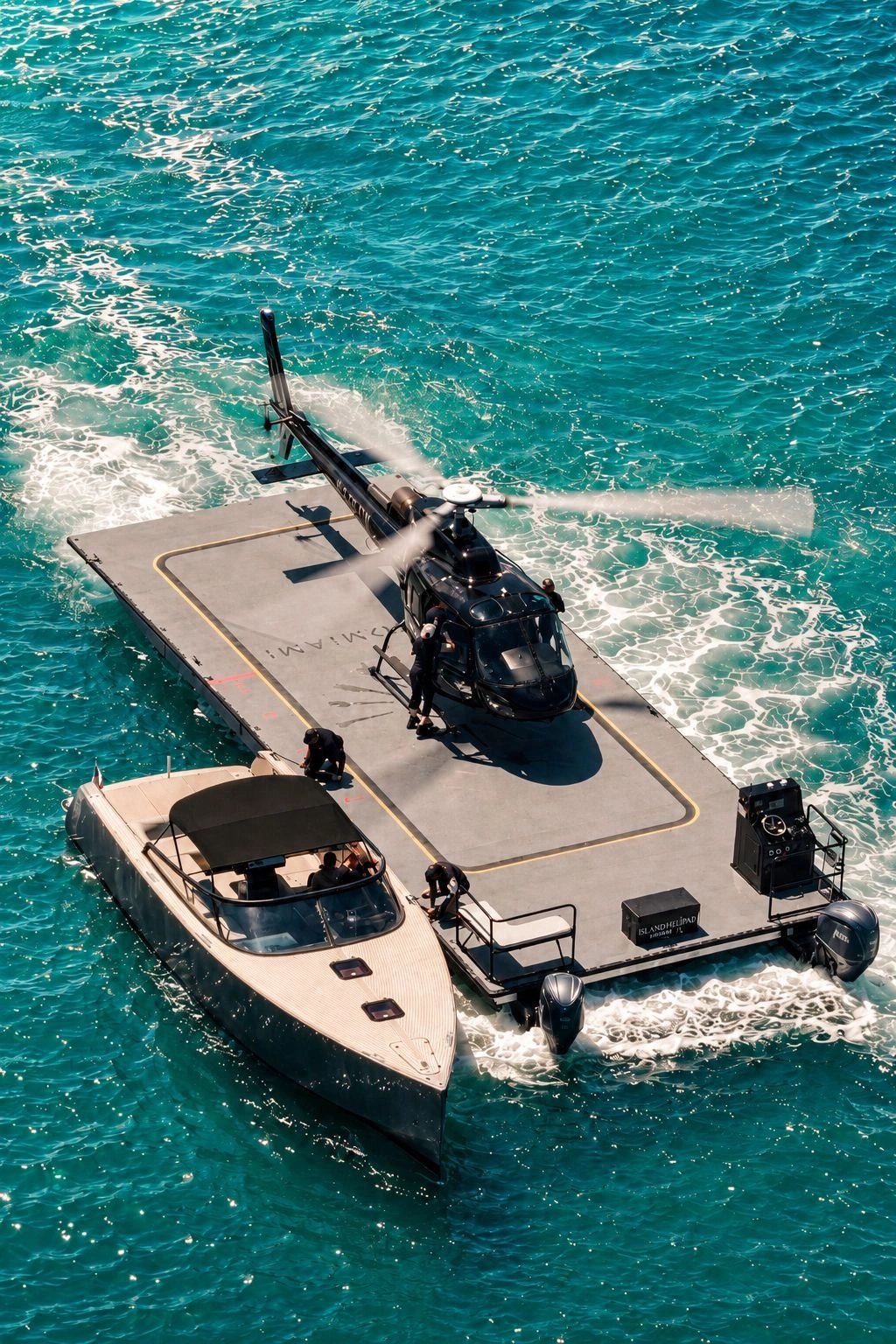 ilandmiami miami water helicopter landing 7659840